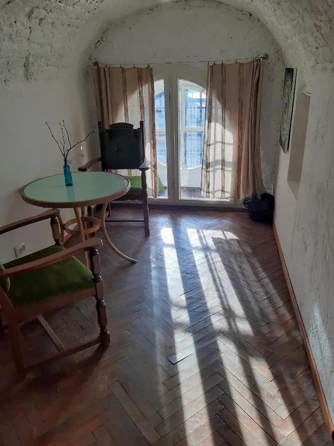 Art Hostel Ucrania
